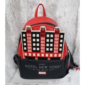 SOLD! Disneyland Paris Exclusive Hotel New York The Art Of Marvel Loungefly